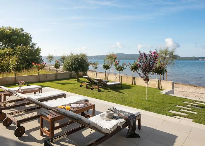 Salis By Feel Croatia *